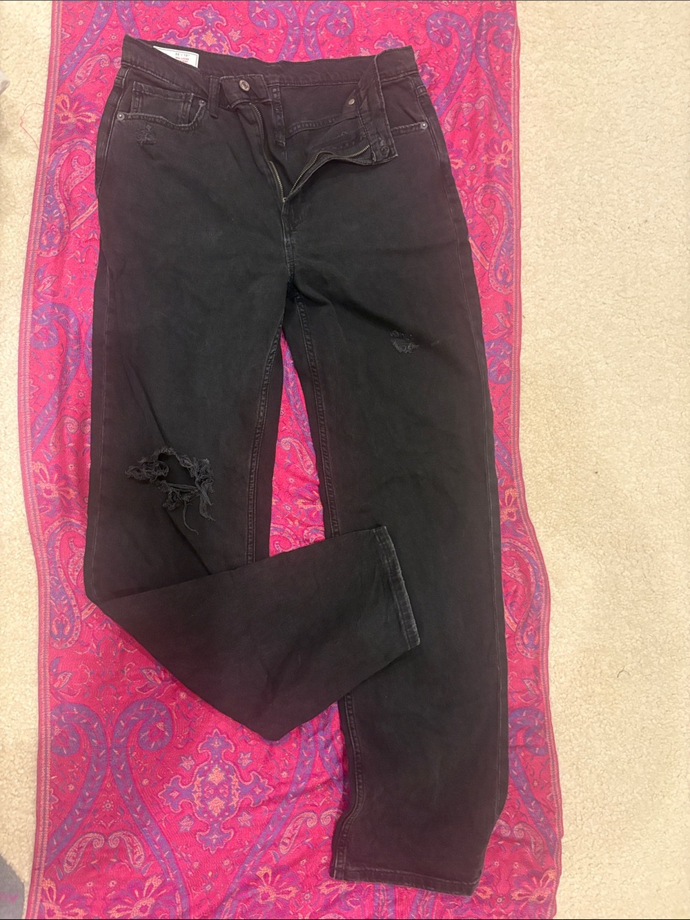 Gap Black Distressed Women's Jeans